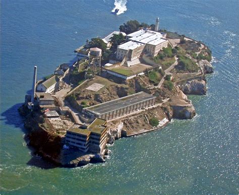 Alcatraz History .